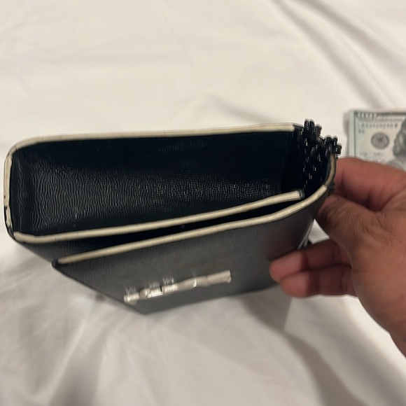 Authentic ysl bag ! Great condition ! - Picture 6 of 7